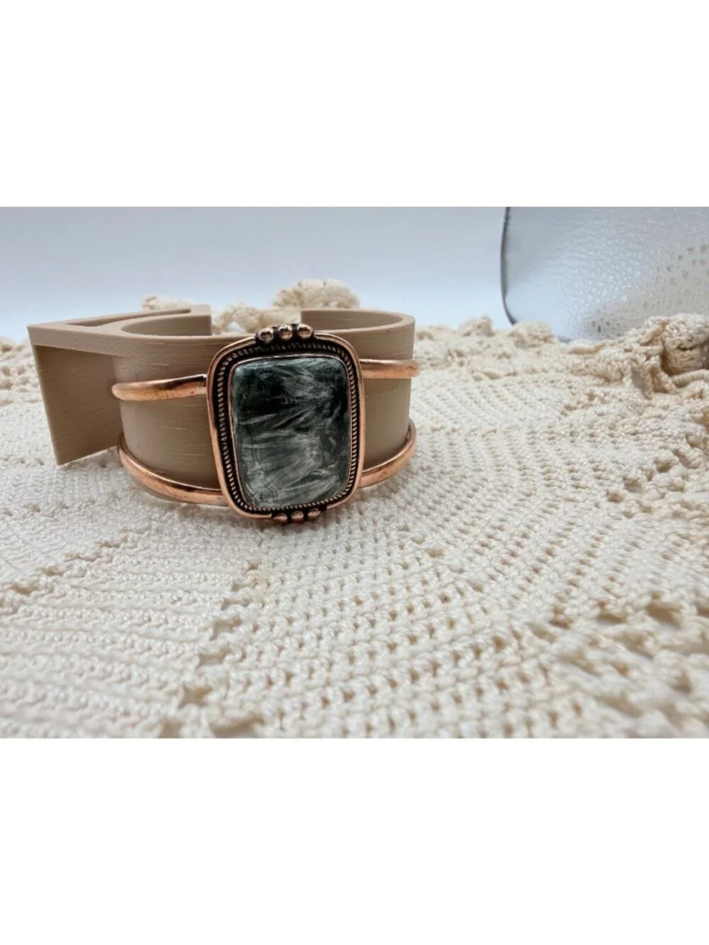 Nwt Artisan Copper Seraphinite Stone Cuff Statement Bracelet Adjustable Textured